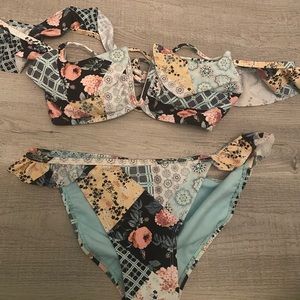 Bikini top and bottom for sale never worn in great condition